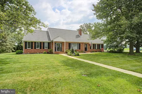 515 Starr Ave, Chambersburg, PA 17202