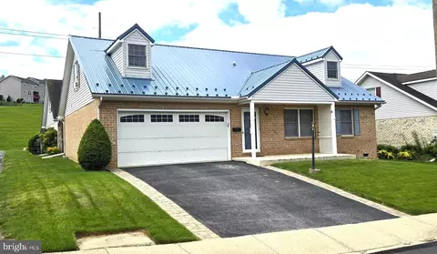 610 W Third St #63, Waynesboro, PA 17268