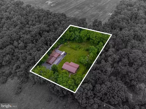 1489 Roxbury Rd, Shippensburg, PA 17257