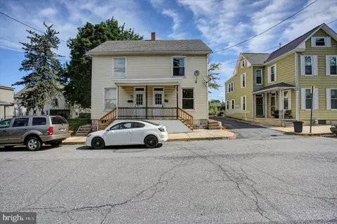 219-221 Garfield St, Chambersburg, PA 17201