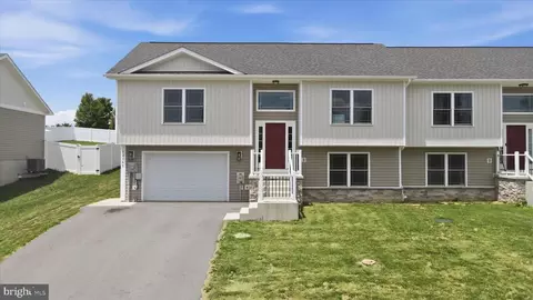 12165 Polktown Rd, Waynesboro, PA 17268