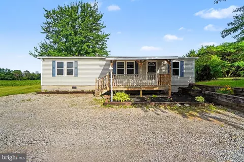 2607 Warm Spring Rd, Chambersburg, PA 17202