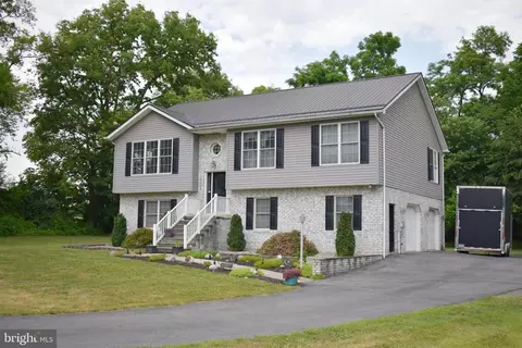 8333 Buchanan Trl W, Mercersburg, PA 17236
