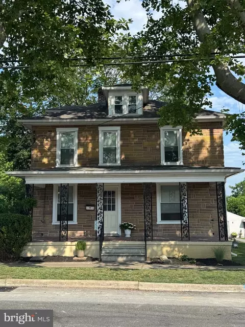 552 N Allison St, Greencastle, PA 17225