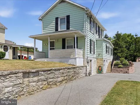 341 W Baltimore, Greencastle, PA 17225