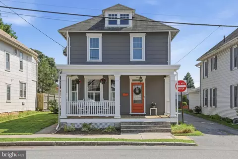 538 E Liberty St, Chambersburg, PA 17201
