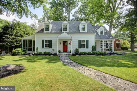139 Riddle Rd, Chambersburg, PA 17201