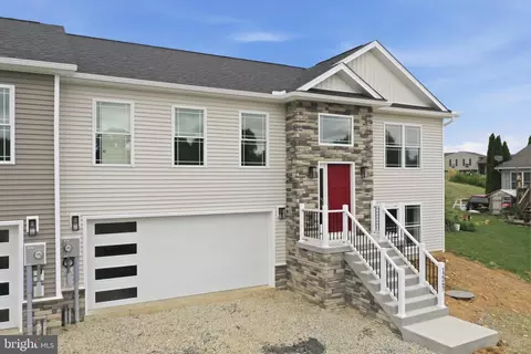 12267 Polktown Rd, Waynesboro, PA 17268