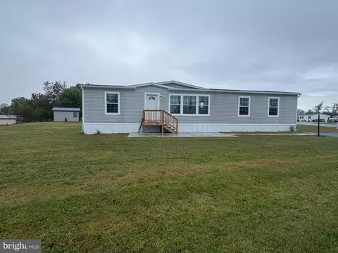 39 Maizefield Dr, Shippensburg, PA 17257