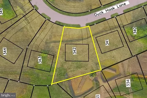 7043 Duck Hook, Fayetteville, PA 17222