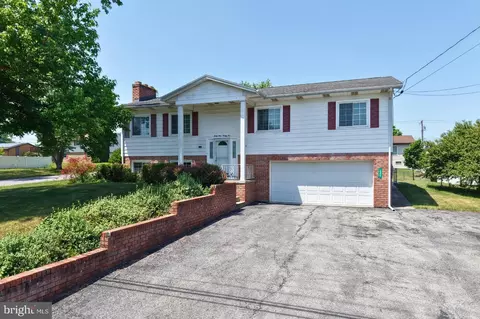 3995 Ricklyn Dr, Chambersburg, PA 17202