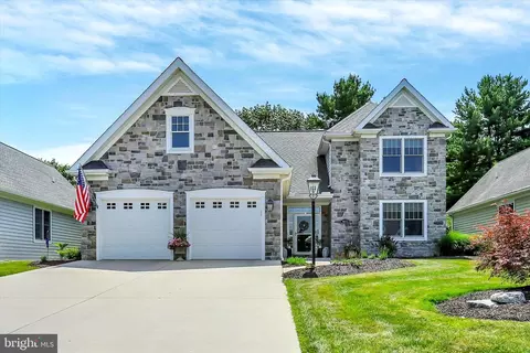 6873 Old Course Rd, Fayetteville, PA 17222