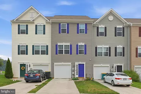 520 Abigail Ave, Waynesboro, PA 17268