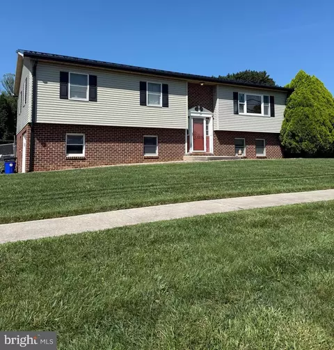 517 N N Morris St, Shippensburg, PA 17257