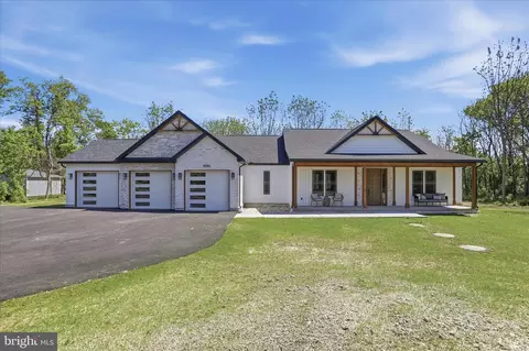 9094 Apple Jack, Mercersburg, PA 17236