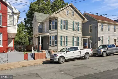 339 E Catherine St, Chambersburg, PA 17201