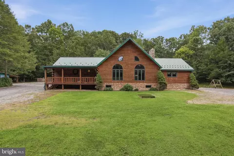 13268 Upper Strasburg Rd, Upperstrasburg, PA 17265