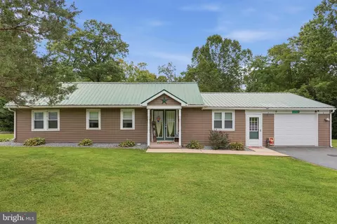 3534 Mountain Rd, Mercersburg, PA 17236