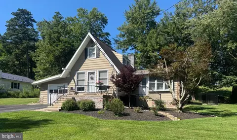 28 Pine Way, Fayetteville, PA 17222