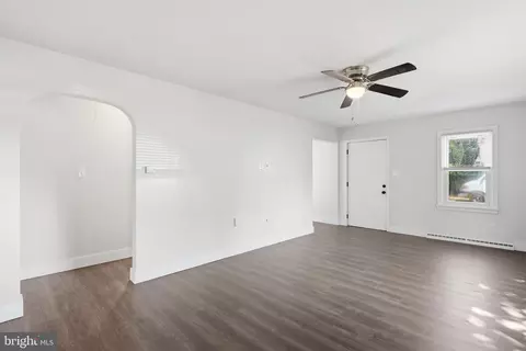 216 High St, Chambersburg, PA 17201