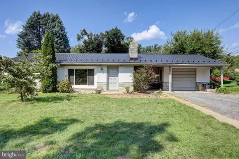 407 N Morris St, Shippensburg, PA 17257