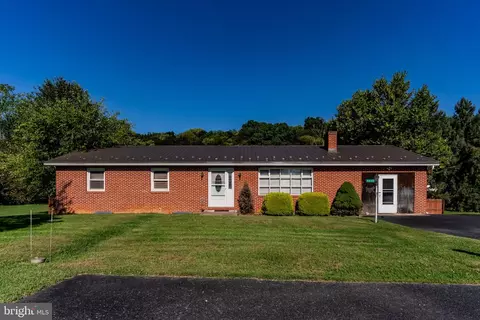 9477 Olde Scotland Rd, Shippensburg, PA 17257