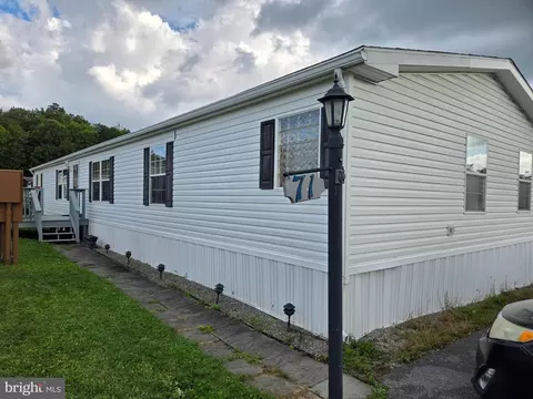 10655 Bailey Springs Ln #71, Waynesboro, PA 17268