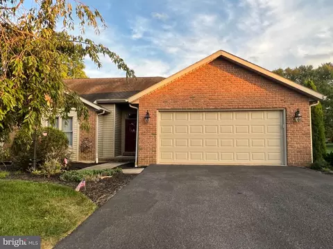 3226 Saint Andrews, Chambersburg, PA 17202