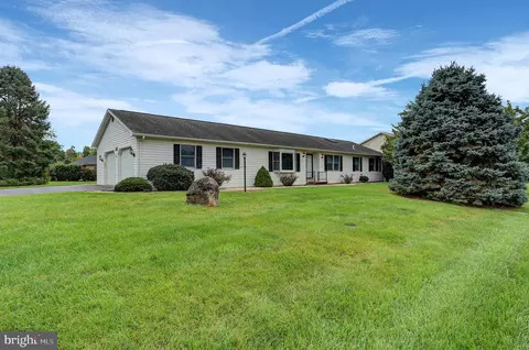 13128 Lenape Ln, Waynesboro, PA 17268