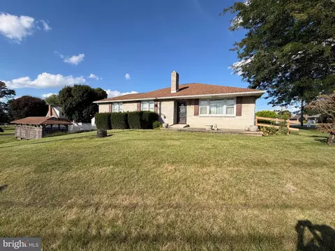 29 Mount Rock Rd, Shippensburg, PA 17257