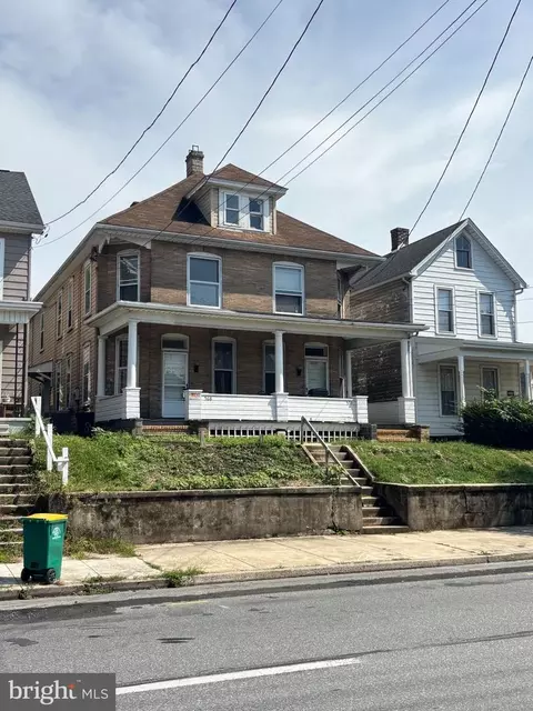 568 S 570 S Second St, Chambersburg, PA 17201