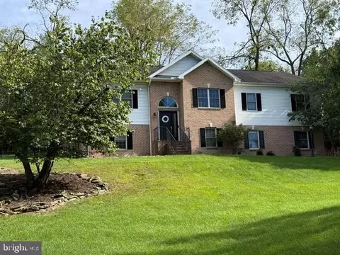 11070 Old Forge Rd, Waynesboro, PA 17268