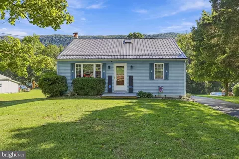 928 Path Valley Rd, Fort Loudon, PA 17224