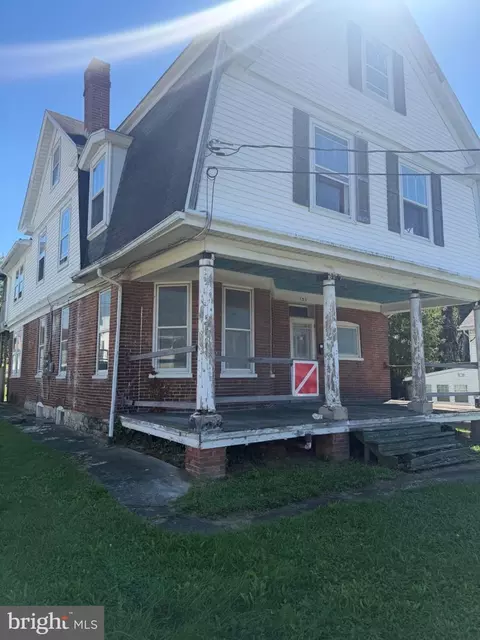 133 N Franklin St, Waynesboro, PA 17268