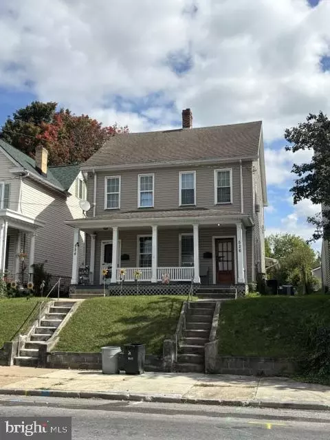 524 S 526 S Second St, Chambersburg, PA 17201
