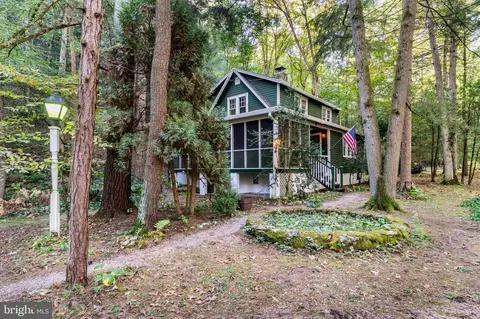180 Rocky Mountain Rd N, Fayetteville, PA 17222