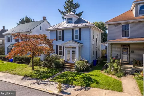 26 Cumberland Ave, Shippensburg, PA 17257