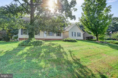 6985 Augusta National, Fayetteville, PA 17222