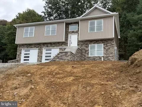 10868 Durham Cir, Waynesboro, PA 17268