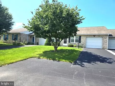 2417 Mccleary Dr, Chambersburg, PA 17201