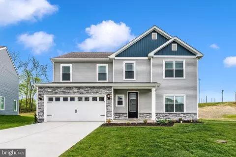 418 Abigail Ave, Waynesboro, PA 17268