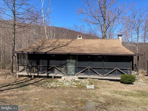 2525 Aughwick Rd, Mcconnellsburg, PA 17233