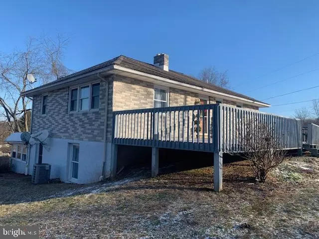  264 Cromwell Ridge Rd, Hustontown, PA 17229 photo 5