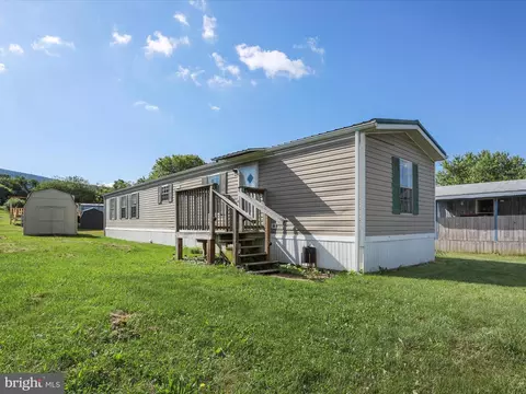 33 Hillside Ests, Mcconnellsburg, PA 17233