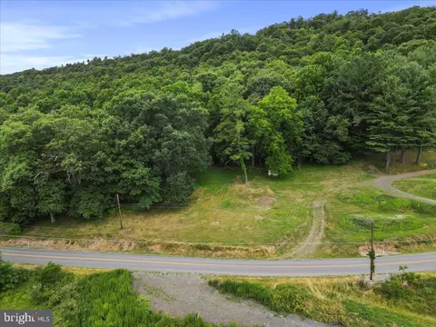 Peach Orchard Road, Mcconnellsburg, PA 17233