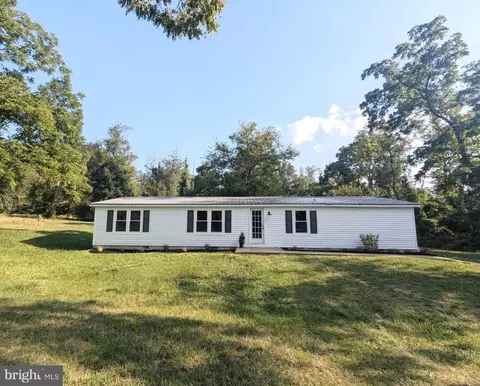 279 Tritle Dr, Mcconnellsburg, PA 17233