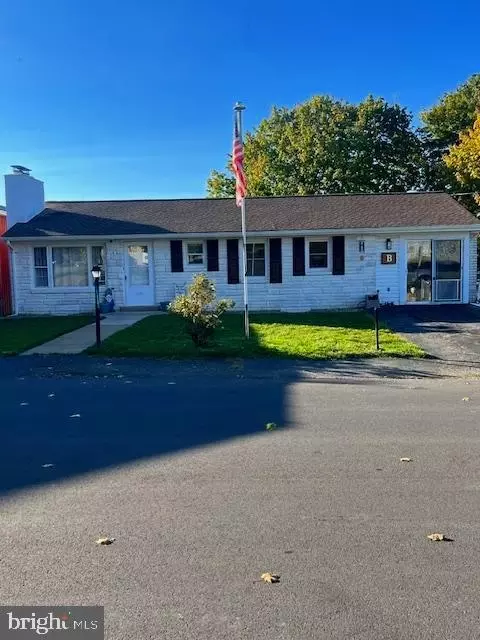 123 Fourth, Mcconnellsburg, PA 17233