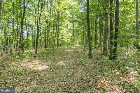 718 Coon Hollow Rd, Warfordsburg, PA 17267
