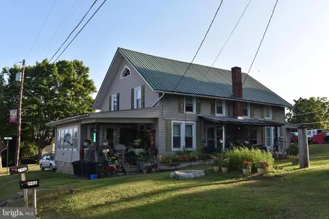 196 Church St, Hustontown, PA 17229