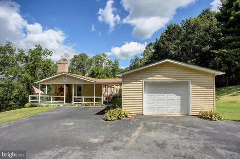 785 Fischer Rd, Warfordsburg, PA 17267